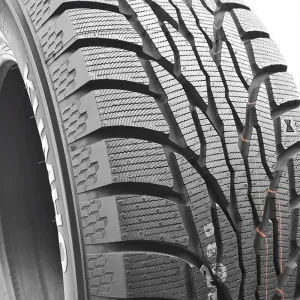 Kumho WinterCraft SUV Ice WS51